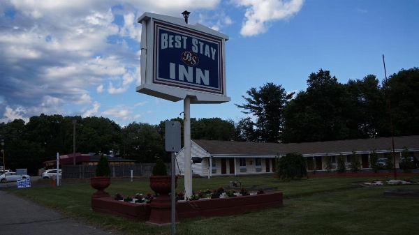 Best Stay Inn image 2